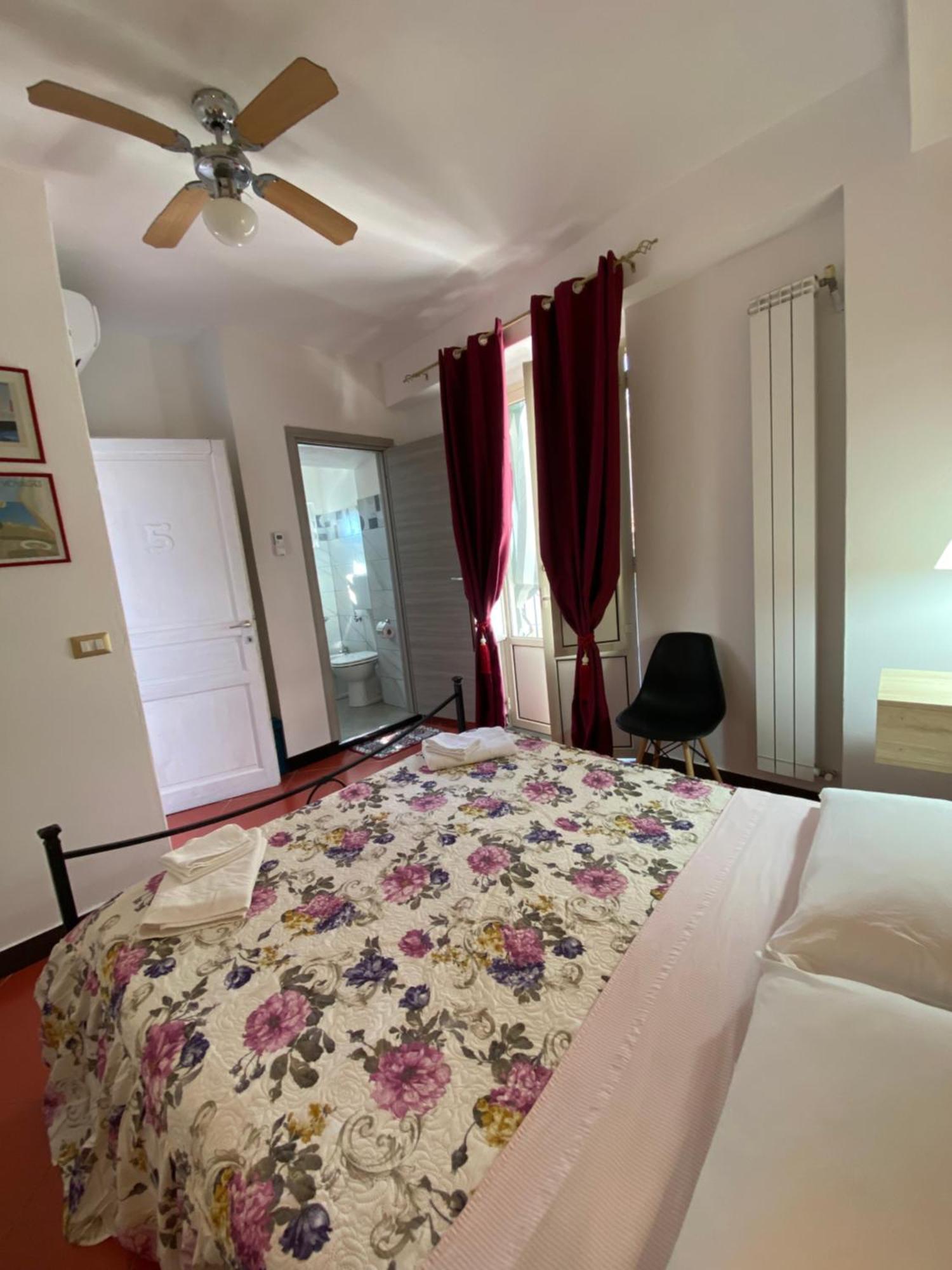 Taormina'S Sun Bed & Breakfast Bagian luar foto