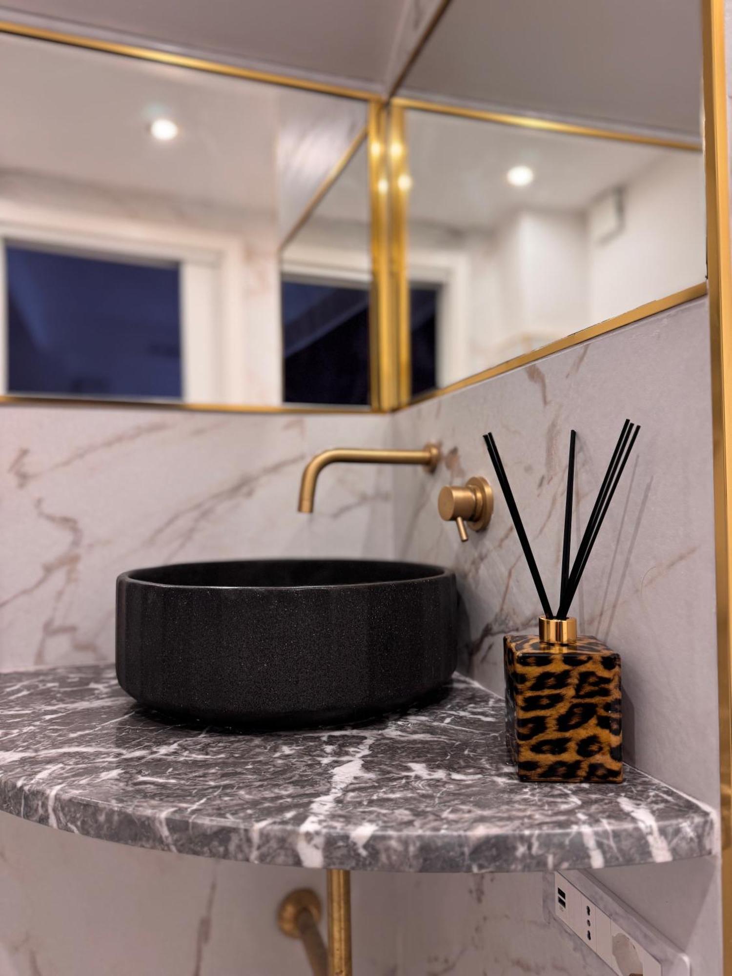 Taormina'S Sun Bed & Breakfast Bagian luar foto