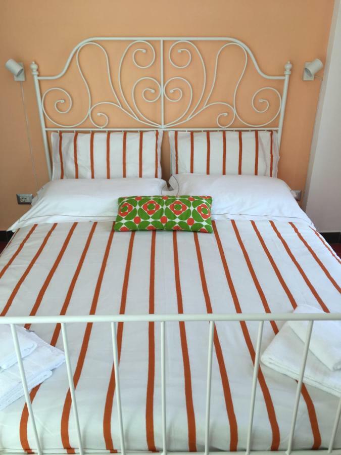 Taormina'S Sun Bed & Breakfast Bagian luar foto